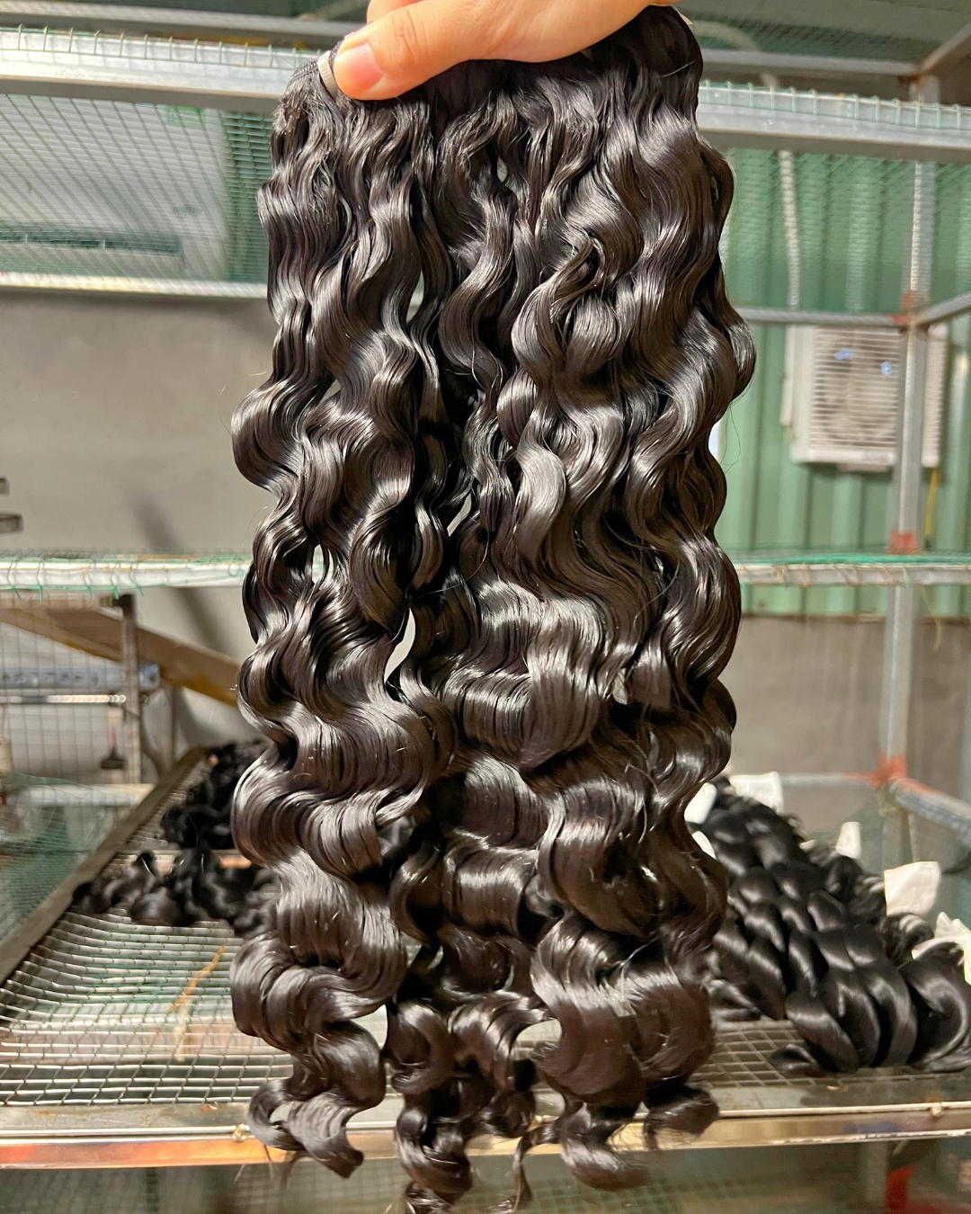Premium Vietnamese human hair bundles